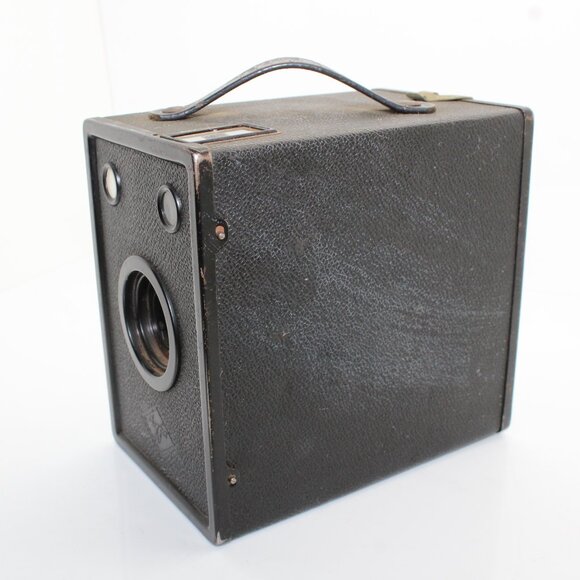 Vintage Aqfa D-6 Cadet Box Camera - Picture 4 of 12